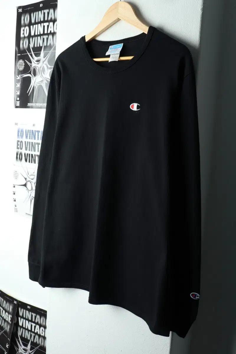 (2XL) Champion Long Sleeve T-shirt, Plus Size, Black, Basic - 160D1