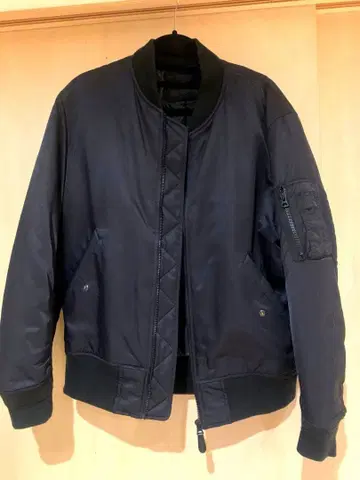 UNIQLO 유니클로 MA-1 자켓 아우터 남성용 S 사이즈 블랙