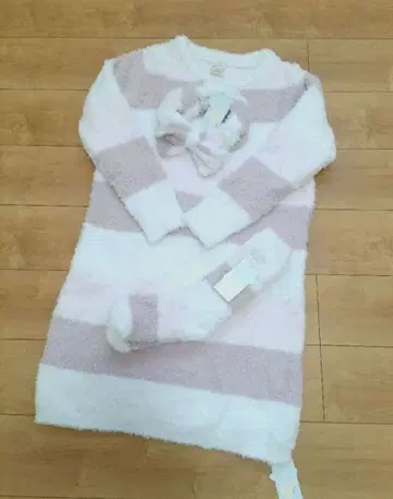 [ 미사용 새상품*택 포함 ] 젤라피케 헤어밴드 양말 룸웨어 3세트