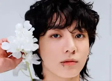 BTS 정국 스마트폰 닦이&안경닦이