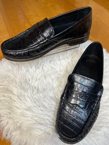 [ 카미난도 x 유나이티드 애로우즈 ] 가죽 로퍼 블랙 23.5