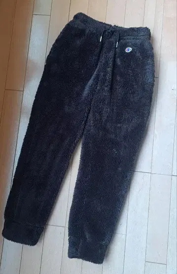 Champion 보아 팬츠 블랙