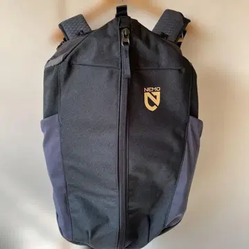 [ 야외 미사용품 ] 니모 밴티지 40L Black