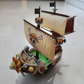 원피스 Going Merry 피규어