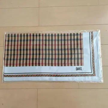새상품 미사용 대형 DAKS 스카프 블루