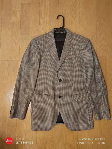 유니클로 새상품급 체크 무늬 울 비즈니스 자켓