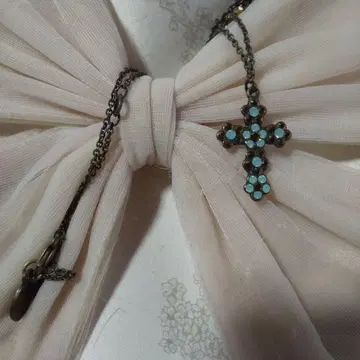 미하엘 네그린 크로스형 펜던트 목걸이