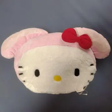 헬로키티 쿠션