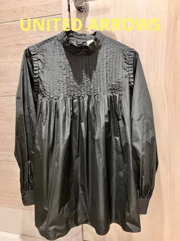 UNITED ARROWS 블라우스