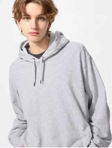 [새상품급!] UNIQLO 맨투맨 풀후드티