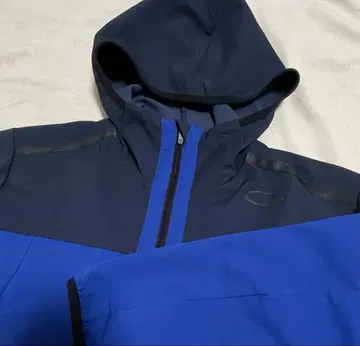 오클리 골프 바이컬러 마운틴 파카 M 새상품급 방풍