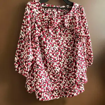 ELLE 프릴 벌룬 슬리브 블라우스 셋업