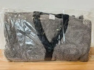 젤라또피케 HAPPY BOX 2024 B 복슬복슬 니트 셋업