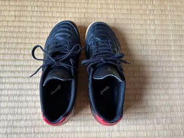 Mizuno 풋살화 블랙/빨간색 23.0cm