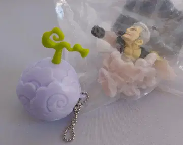 원피스 피규어 2점 스모커, 모모모 열매 제일복권 VS 해군편 I상