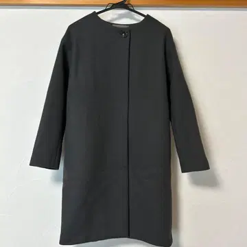 유나이티드 애로우즈 이탈리아제 멜톤 원단 사용 캐시미어 혼방 노카라 코트