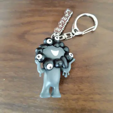 미야쿠미야쿠 입체 PVC 키링 블랙