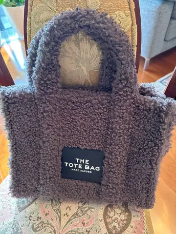 새상품급 MARC JACOBS THE TOTE BAG