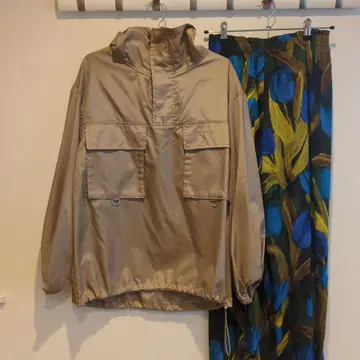 [ 새상품 ] N.O.R.C 노 베이지 마운틴 파카 윈드브레이커