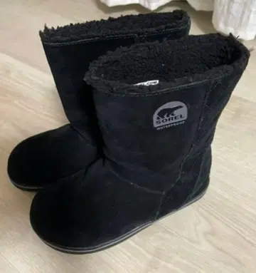 SOREL 블랙 어그 부츠 23cm