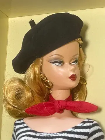 상자 하자 있음 BFMC [ The Artist Barbie ] 바비