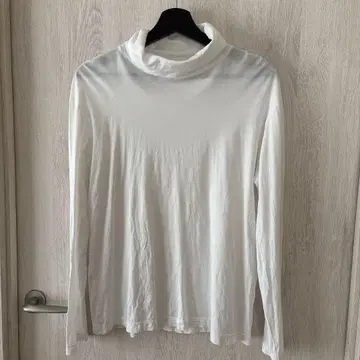 SUNSPEL 화이트 터틀넥 M