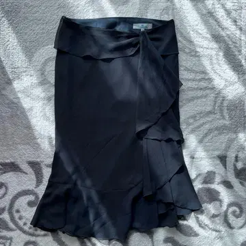 미디 기장 블랙 머메이드 슬릿 스커트 사이즈 2 M 프릴 일본제