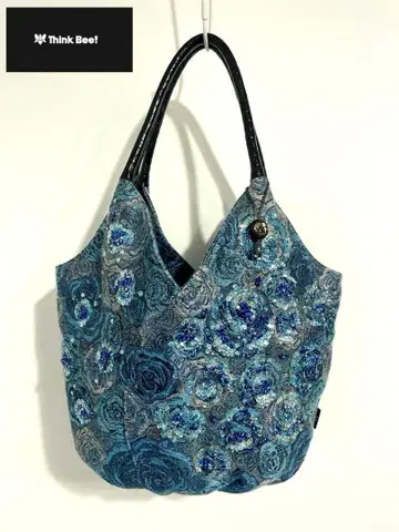 새상품급 Think Bee! 싱크비 네버 엔딩 블루 로즈 백