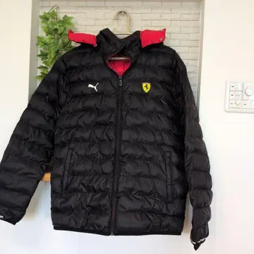 새상품급 Puma Ferrari 다운 자켓 블랙 레드