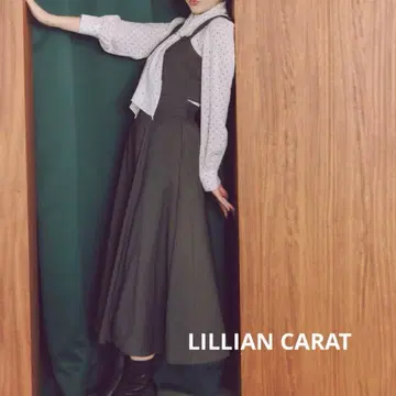 LILLIAN CARAT 백리본 뷔스티에 & 스커트 세트