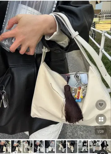 nugu 스트랩 숄더백 블랙