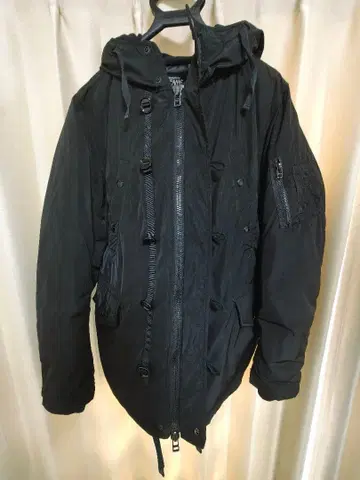 BEAMS XL 블랙 다운 자켓