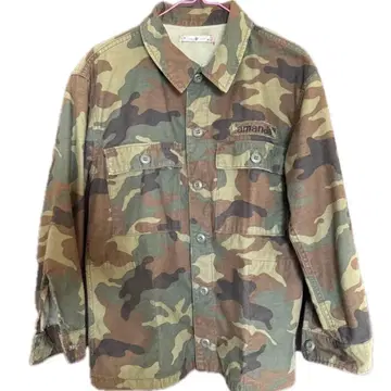 holiday 카모 패턴 커버올 새상품급 히얀 밀리터리 자켓
