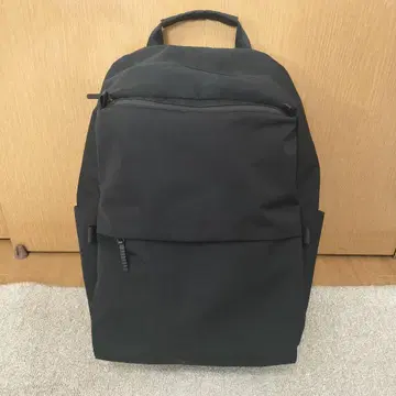 UNIQLO 기능성 백팩 블랙 2025년 모델