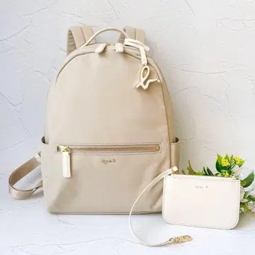 [ 새상품급 23AW ] agne's b 나일론 백팩 베이지 참 파우치