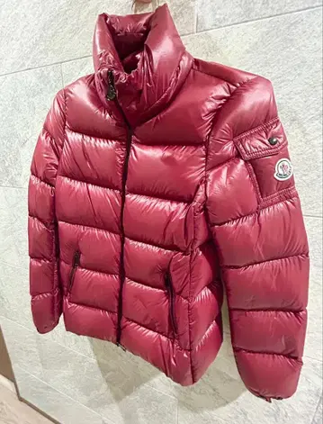 새상품급 MONCLER 00 버건디 다운 자켓 몽클레
