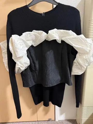 [새상품급] 마이 스트라다 볼륨 니트 38