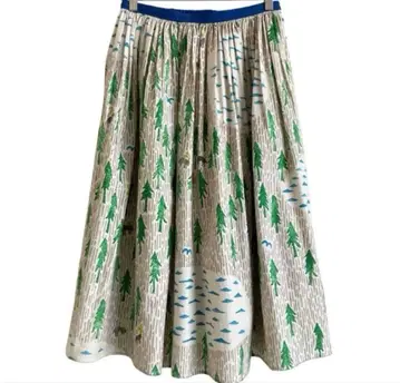 컨디션 최상 미나 페르호넨 one day 스커트