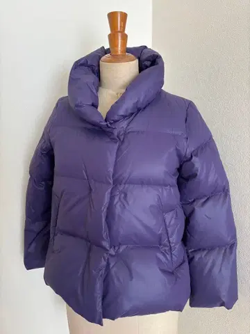 [ 새상품급 ] ships 퍼플 숏 기장 여성용 다운 자켓