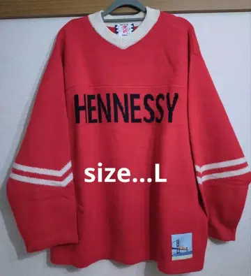 사노바치즈 헤네시 풋볼 니트 레드