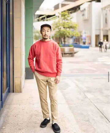 SURF AND TAILOR MOAT ORIGINAL CREW SWEAT