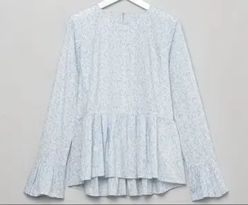 TOMORROWLAND 투모로우랜드 리버티 프린트 페플럼 블라우스