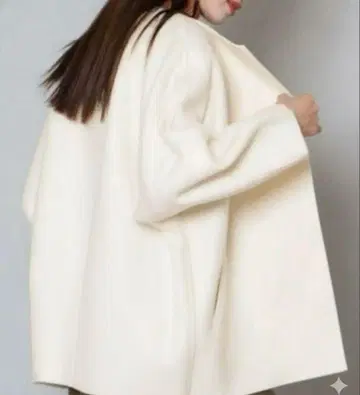 SCOTCLUB 스콧 클럽 라디에이트 아우터 노카라 코트