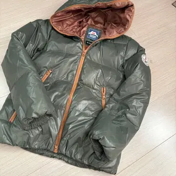 BEAMS HEART 다운 코트