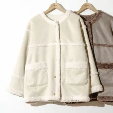 Flower 다우니 무스탕 코트 아이보리