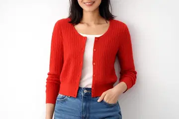 빨간색 리브 니트 버튼 가디건