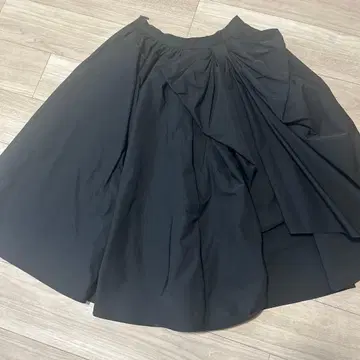 2024 DAISYLIN 프린세스 플레어 42