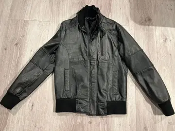 블랙 가죽 자켓 M 사이즈