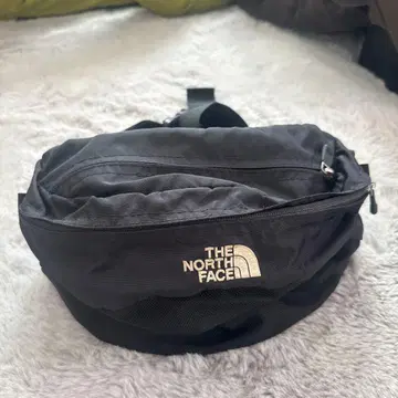 THE NORTH FACE 바디백 블랙