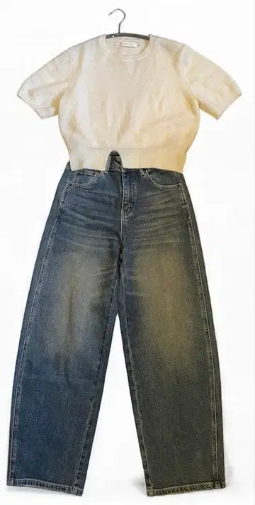 새상품 데님 팬츠 + 울 혼방 니트 코디 세트 성숙 캐주얼